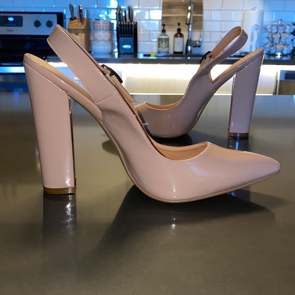 NWT Eldof Slingback Pointed Toe Pump in Beige - Picture 8 of 12